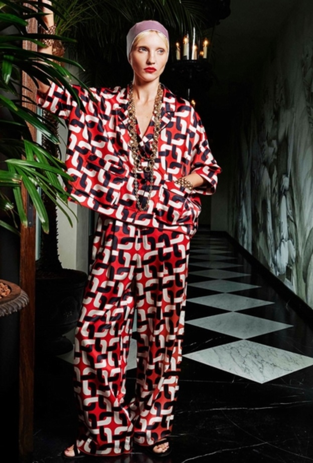 إريكا كافاليني  Erika Cavallini