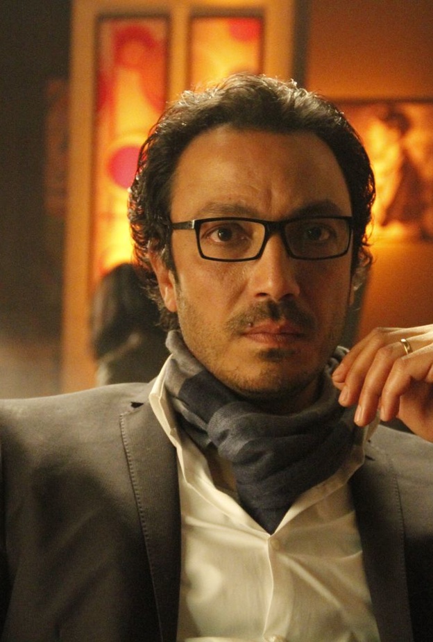 الفنان طارق لطفي