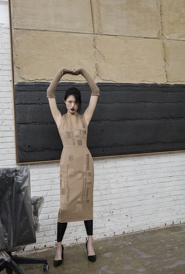 تصاميم ماكس كارا مستوحاة من الفنان الصيني