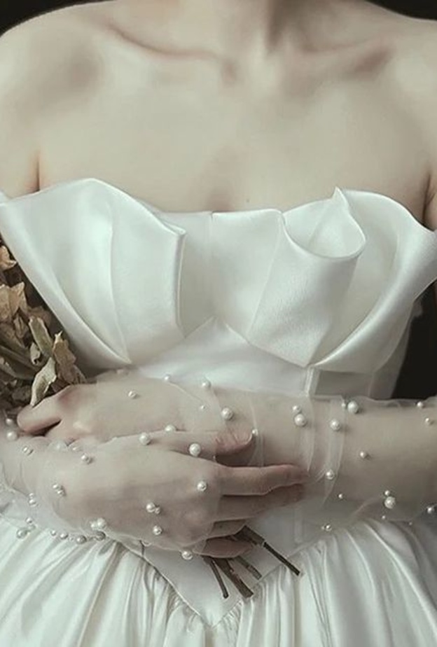 أجمل أفكار قفازات العرائس لحفلات الزفاف في الخريف