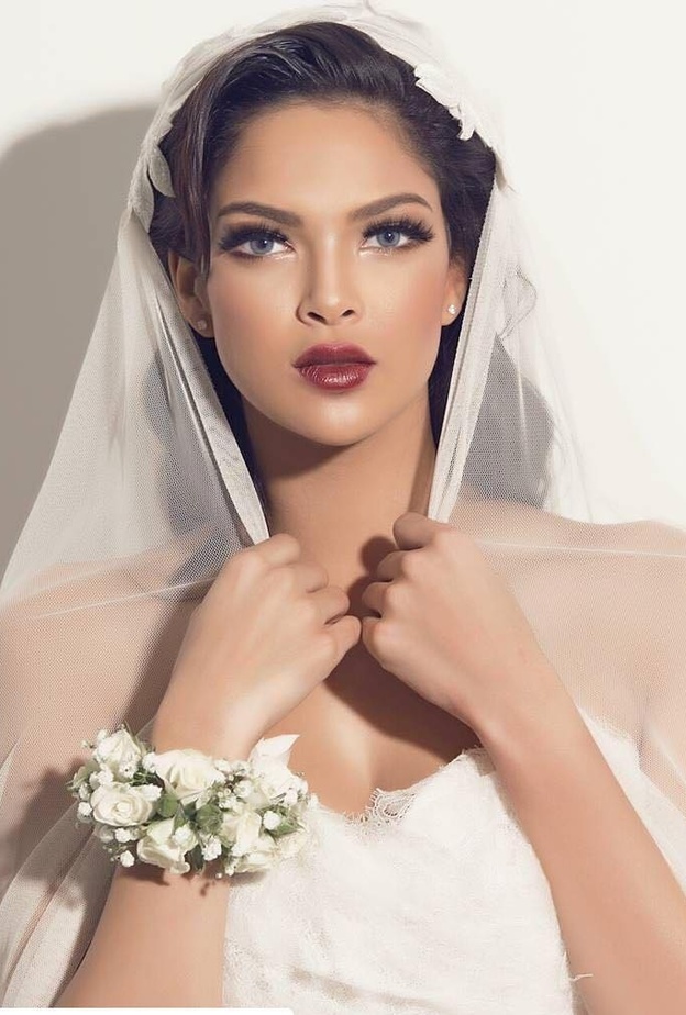 إطلالة عروس سعودية من انستغرام نجلاء زيني