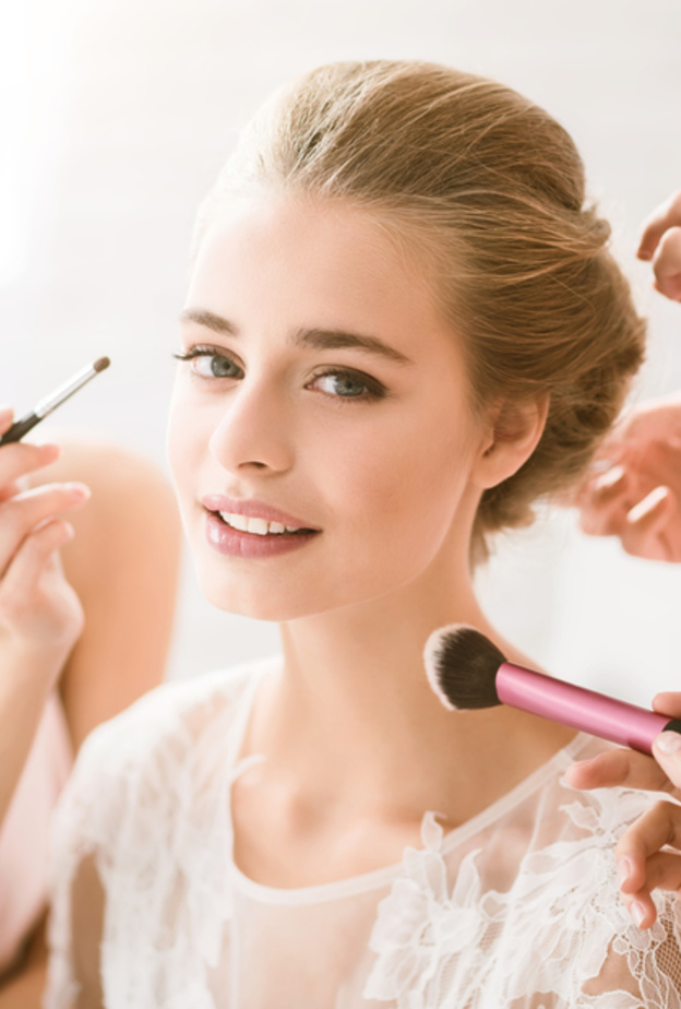 أخطاء يجب تجنبها عند تطبيق مكياج الزفاف