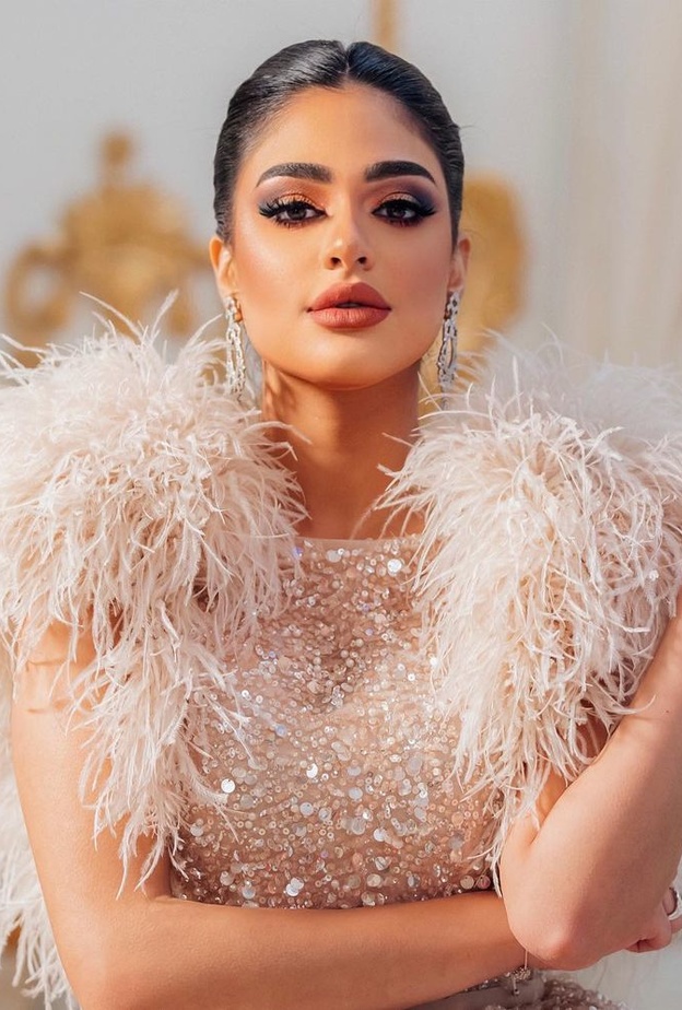 اطقم مجوهرات عصرية من وحي ليالي دهراب 