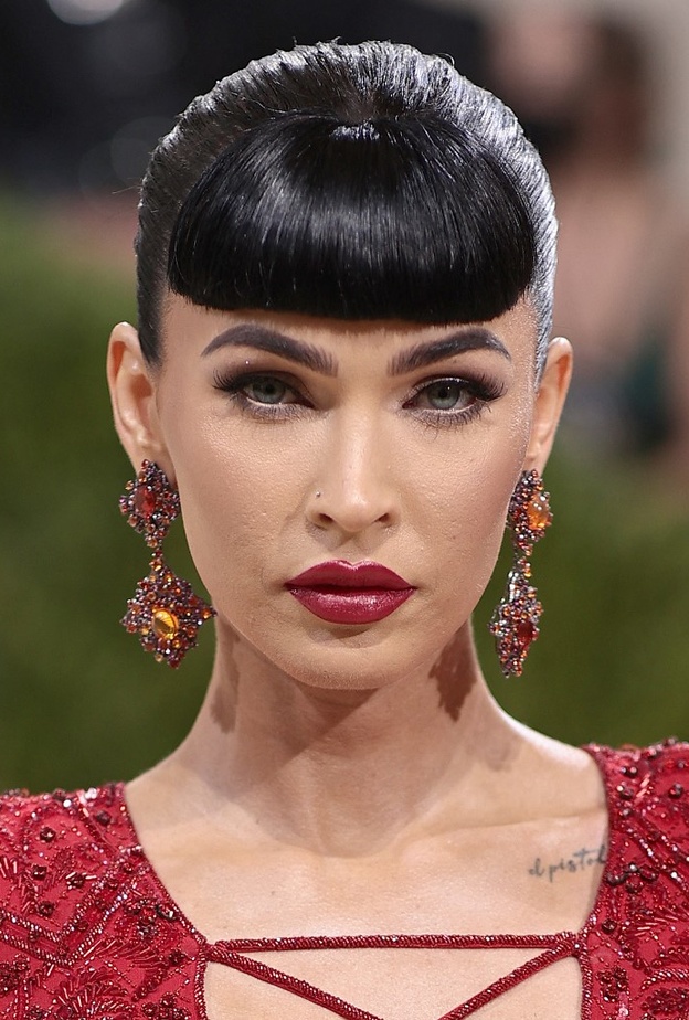 الممثلة ميغان فوكس Megan Fox بمجوهرات لورين شوارتز Lorraine Schwartz