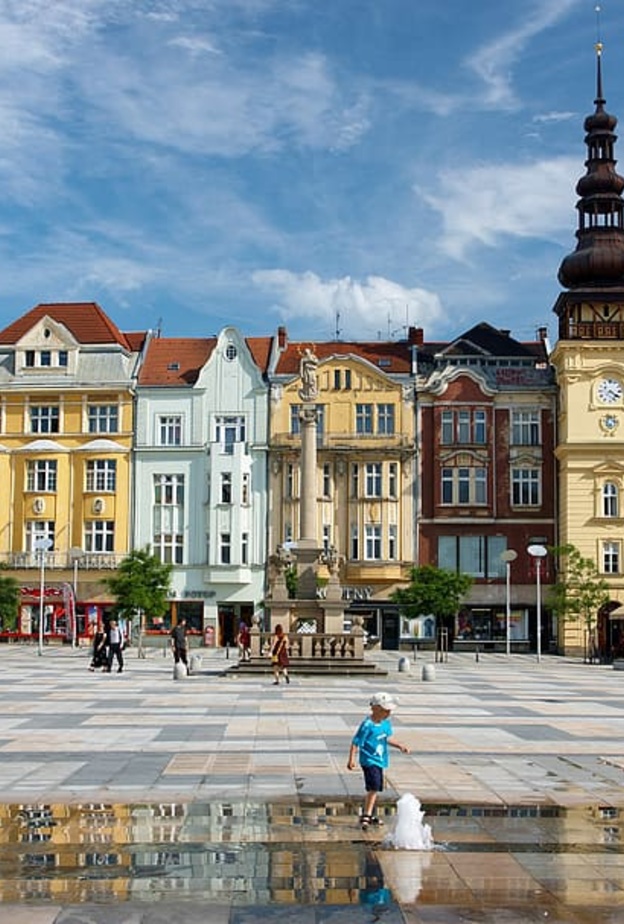 اوسترافا في التشيك وجهة رائعة لعطلة مميزة بواسطة pxfue