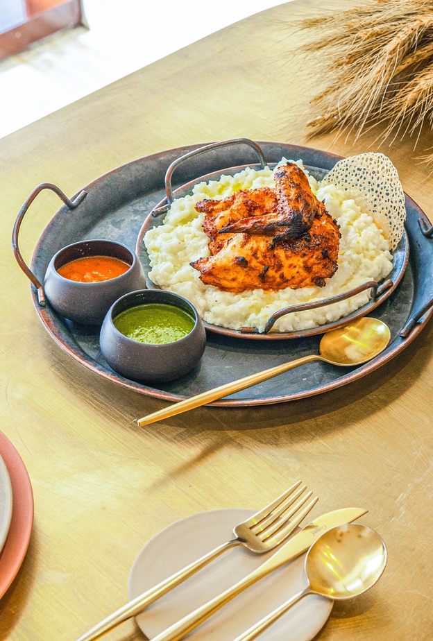 تاريخ عريق ومذاق أصيل يحمله طبق السليق الطائفي في مطعم سهيل