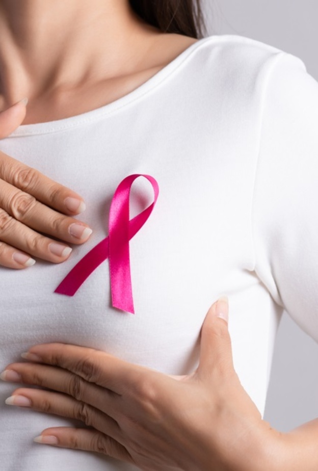 كيف تعرفين أنك مصابة بسرطان الثدي