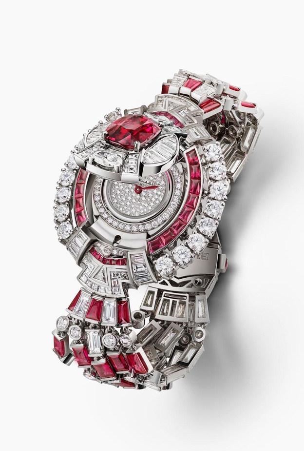 ساعة من بولغري Bvlgari