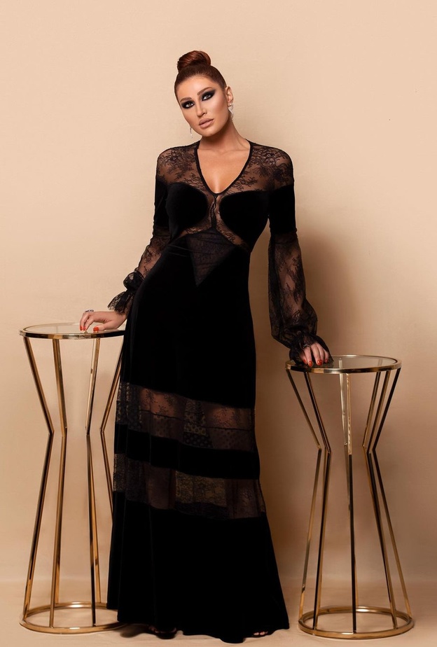 فساتين سهرة عصرية باللون الاسود مستوحاة من إطلالات هبة نور