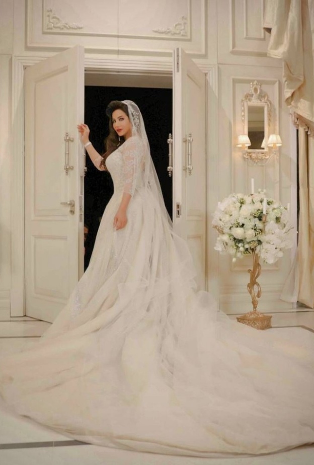 لجين عمران بفستان الزفاف