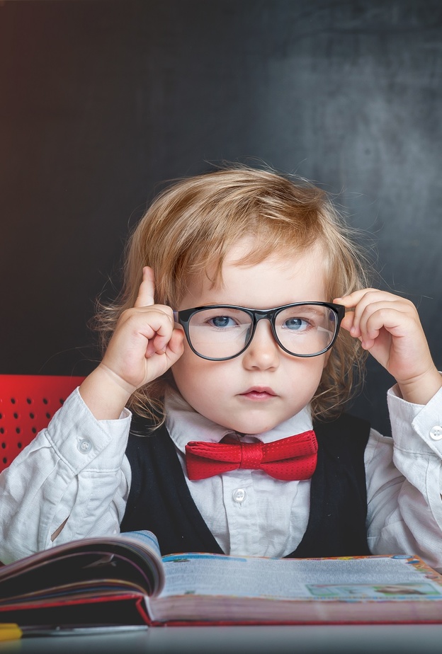 مكان مكتب الدراسة في المنزل يؤثر على تركيز الأبناء .. كيف؟