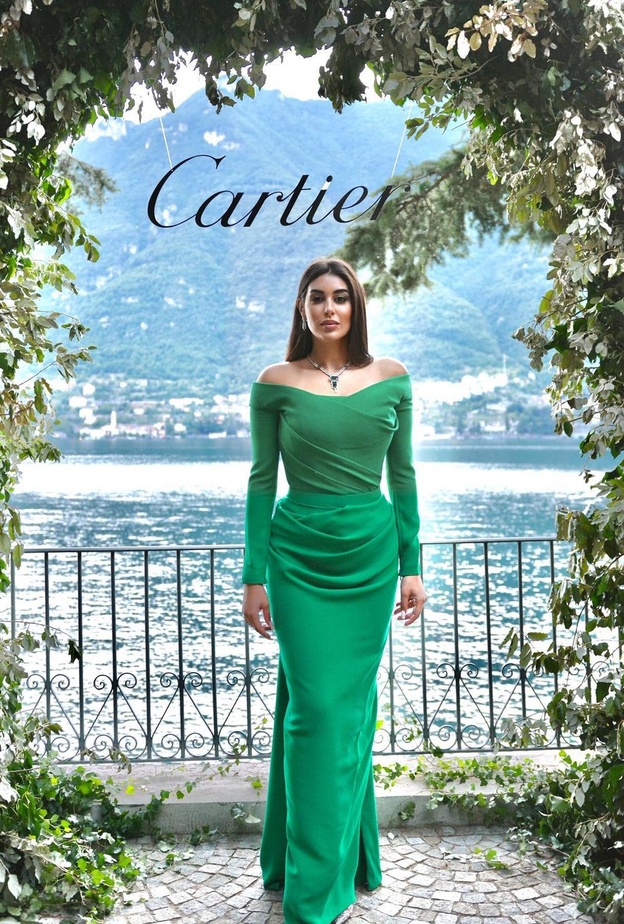 ياسمين صبري خطفت الأنظار في حفل Cartier بفستان أخضر من تصميم نيكولا جبران