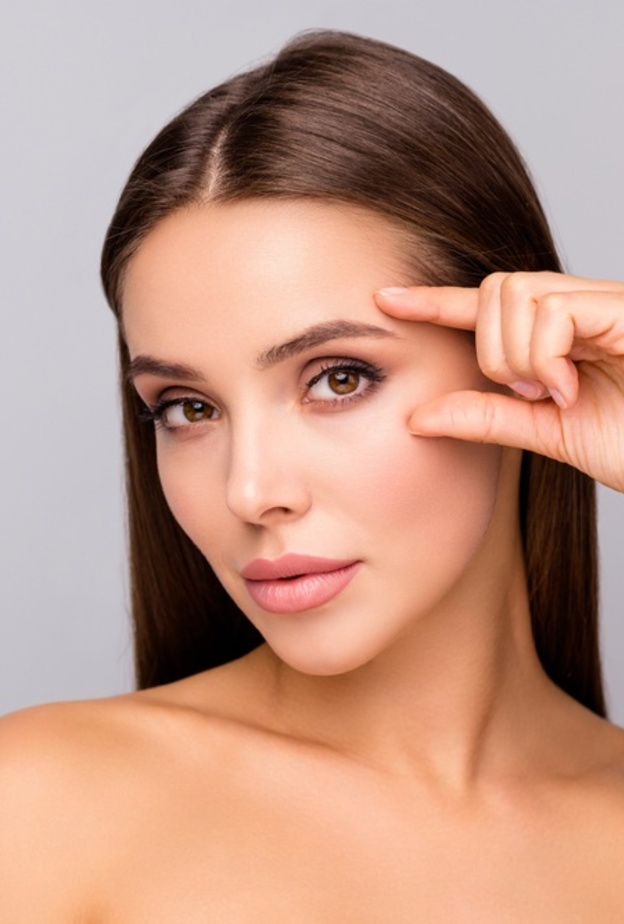 وصفات طبيعية لتخفيف الإحمرار وتهيج البشرة بعد ازالة شعر الحواجب