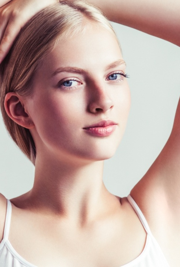 كيفية تبييض وترطيب المناطق الحساسة بالطرق الطبيعية من أول استعمال