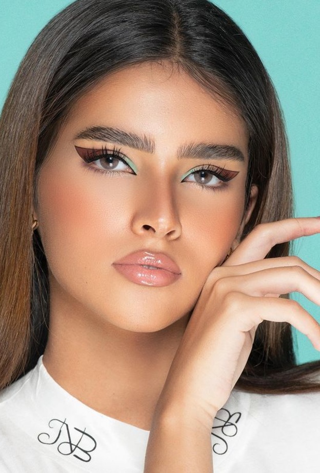  إطلالات مكياج ملفتة من نورة بوعوض احتفالاً باليوم الوطني السعودي الـ91