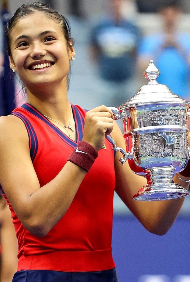 الملكة إليزابيث وكيت ميدلتون تهنئان إيما رادوكانو أول بريطانية تحرز بطولة أمريكا المفتوحة