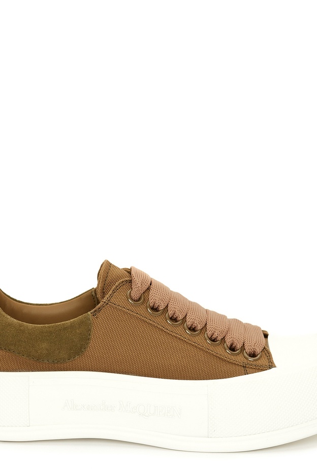 أحذية "ديك بليمسول" Deck Plimsoll الرياضية باللون الكاكي