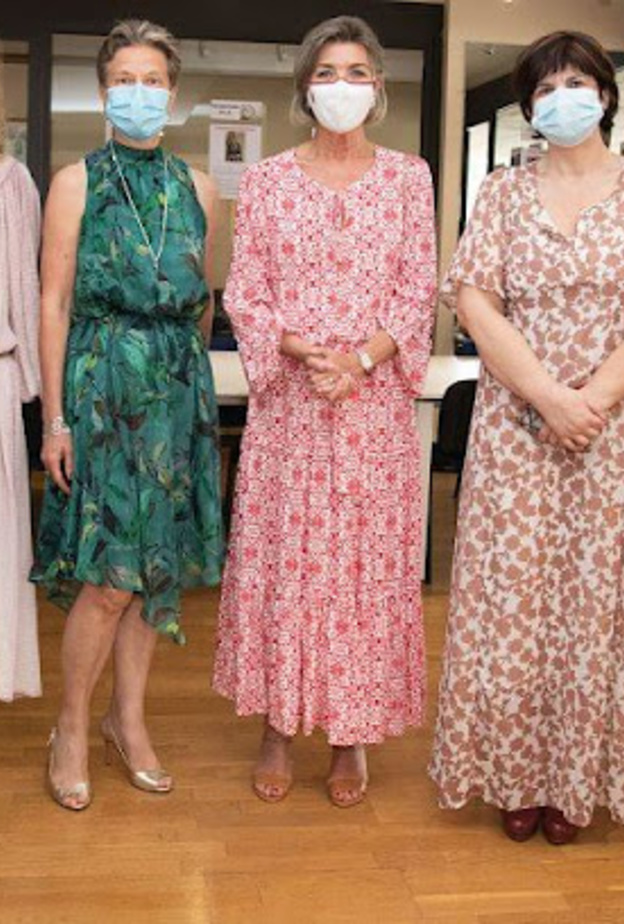 الأميرة كارولين تزور معرض مخصص للأزواج