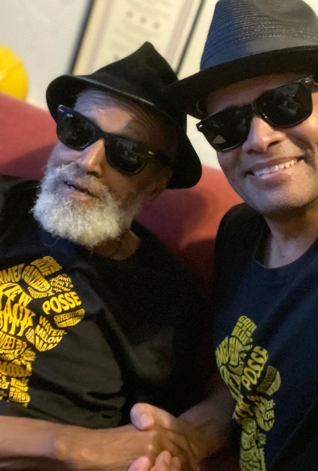 وفاة ميلفن فان بيبلز، الكاتب السينمائي والمخرج الكبير، عن عمر يناهز 89 عامًا