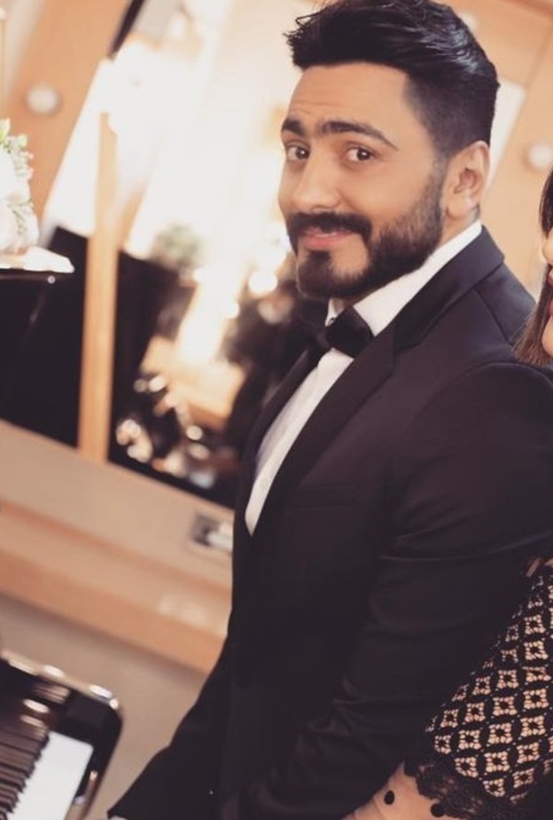 تامر حسني وبسمة بوسيل 