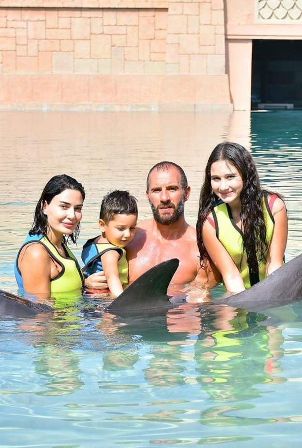 سيرين عبد النور وأسرتها- صورة من حساب سيرين عبد النور على انستقرام