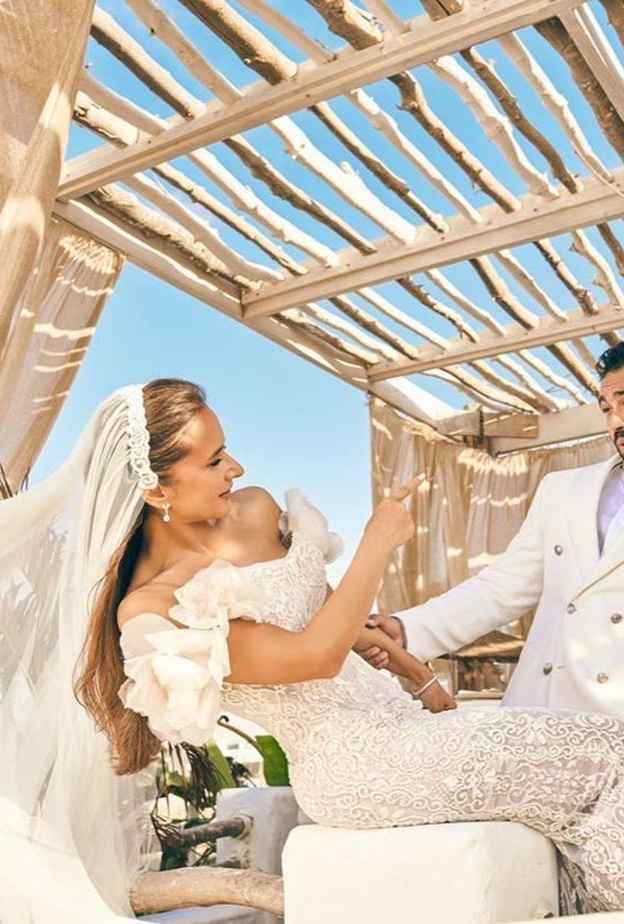 نيللي كريم وهشام عاشور