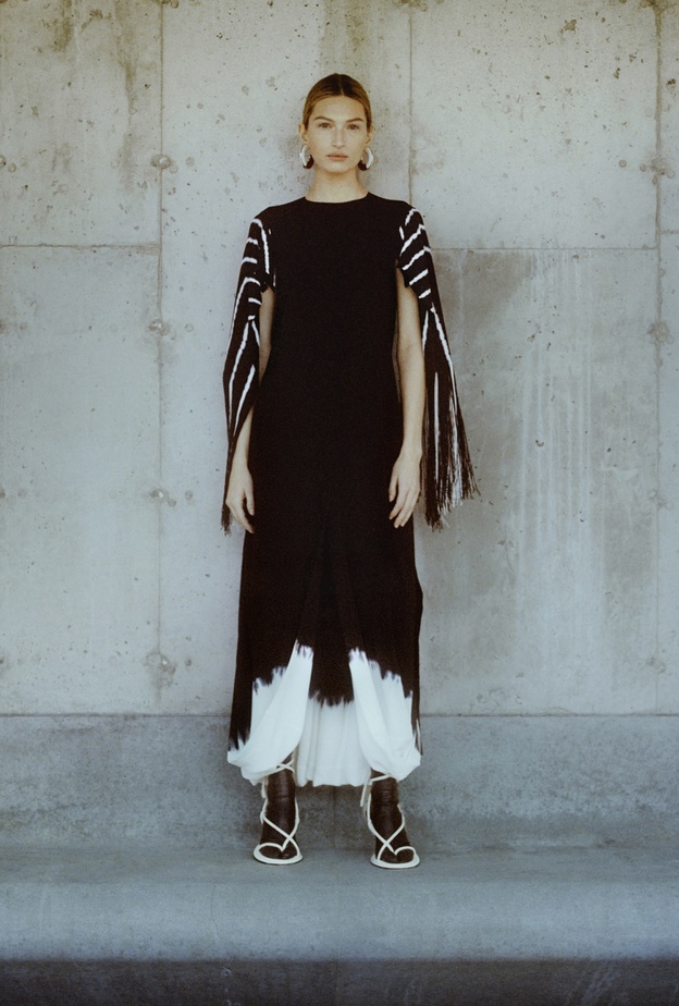 نقشة الخطوط بتصاميم جذابة وعصرية من عروض خريف 2021