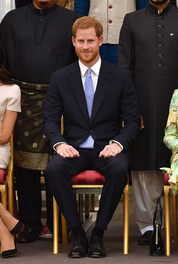 هاري وميغان يرغبان بمقابلة جديدة مع الملكة 