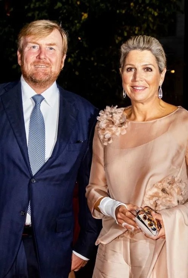 ملك وملكة هولندا يحضران احتفالات مئوية فرقة Bach Society الموسيقية