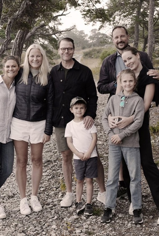 العائلة المالكة النرويجية والسويدية تلتقيان في جوتلاند