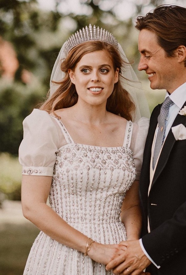 الاميرة بياتريس تستقبل طفلتها الاولى