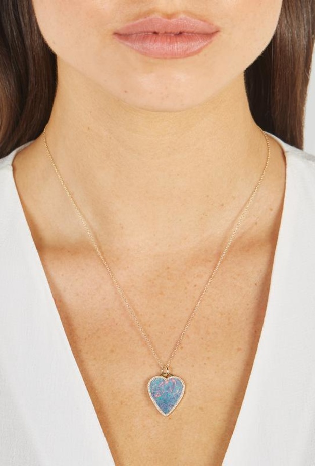 أجمل مجوهرات الأوبال حجر مواليد أكتوبر