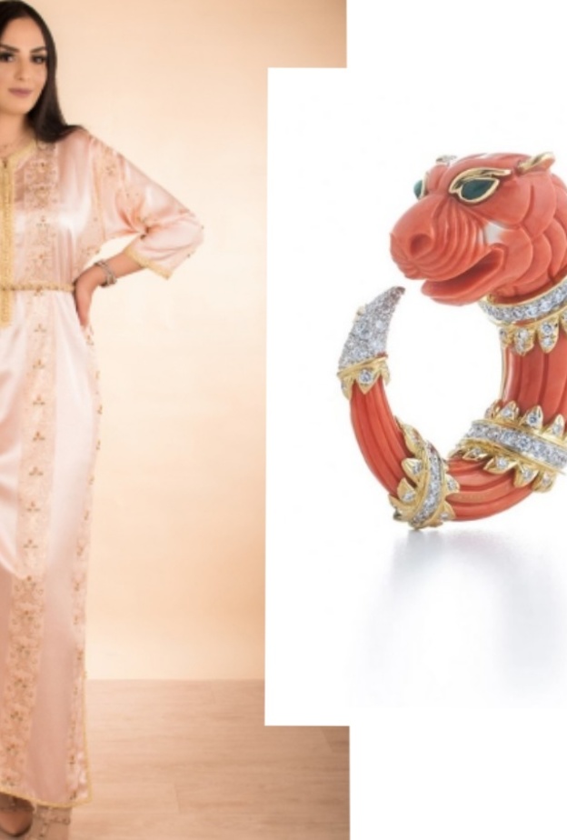 إطلالة مجوهرات وردية