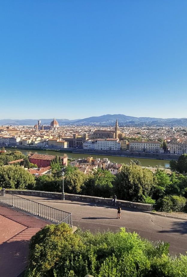 اطلالة ساحرة لفلورنسا من ساحة مايكل أنجلو بواسطة George M. Groutas