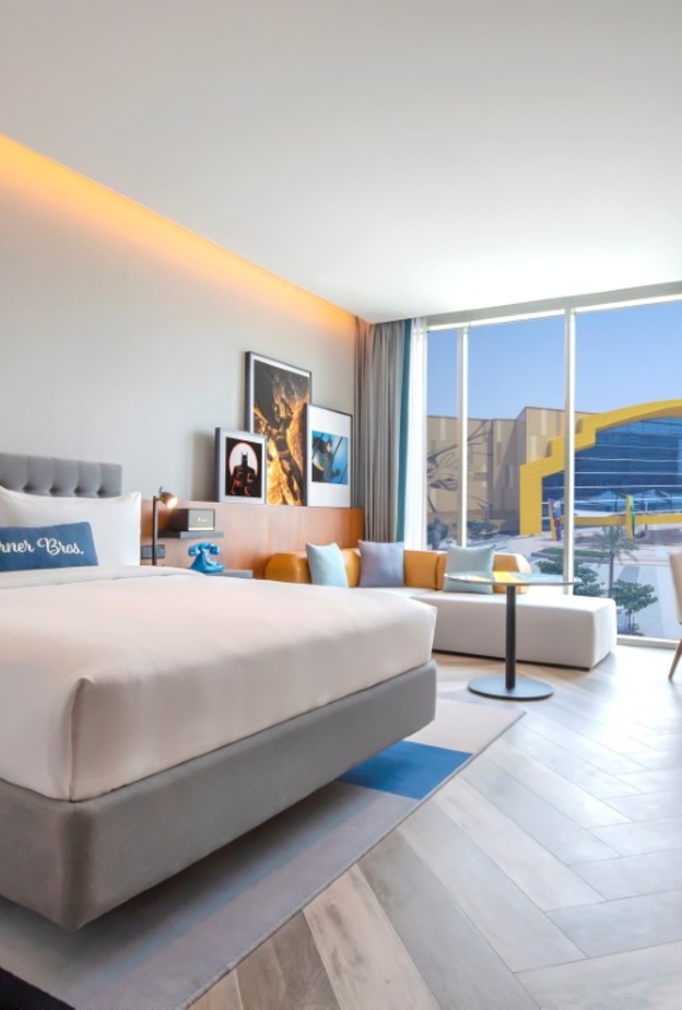 افتتاح أول فندق بالعالم لـوارنر براذرز في أبوظبي نوفمبر - المصدر وكالة أنباء الإمارات