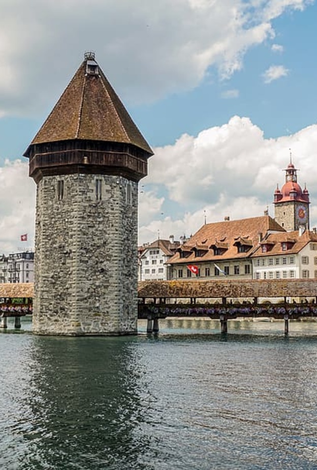 برج الماء من أهم معالم لوزيرن سويسرا بواسطة pxfuel