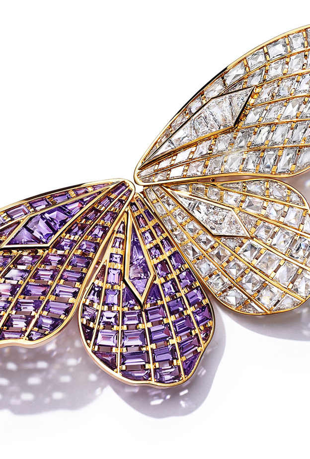 بروش من تيفاني  Tiffany