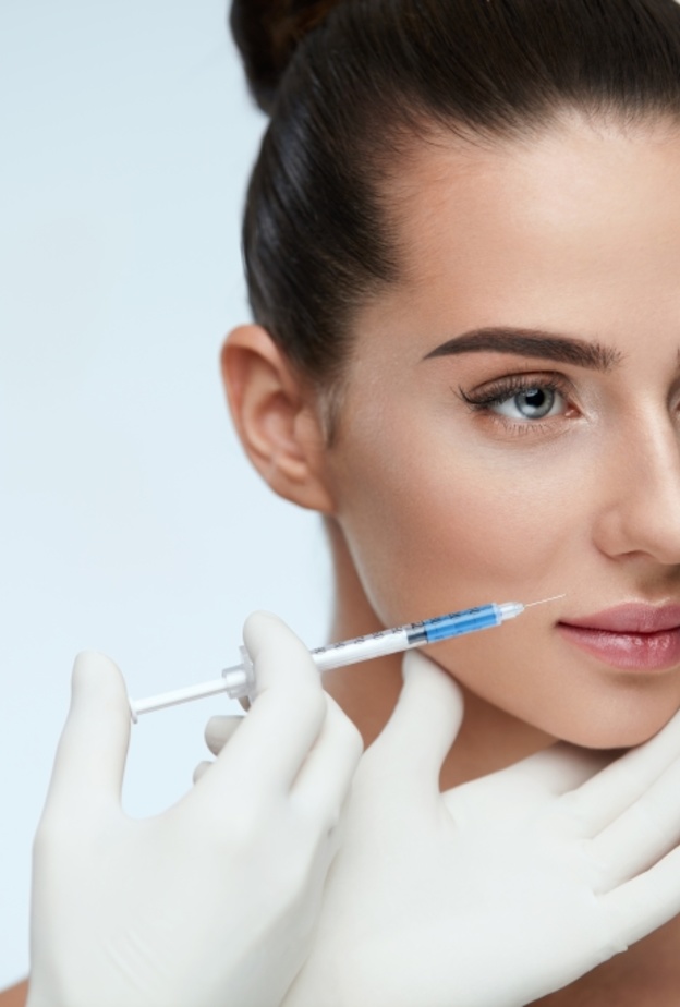 حقن الهيالورونيك أسيد تساعد على التخلص من التجاعيد وترهل البشرة