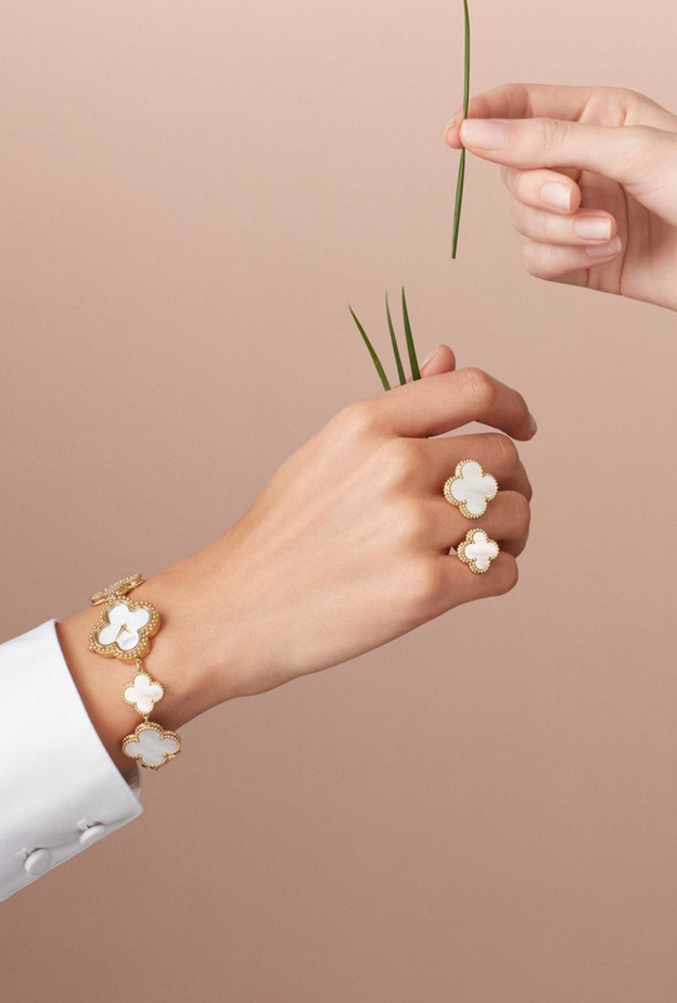 موديلات ساعات ناعمة لاطلالات جذابة في شهر العسل