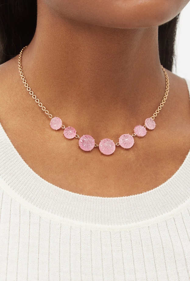 موديلات مجوهرات اللون الزهري لاطلالات الشهر الوردي