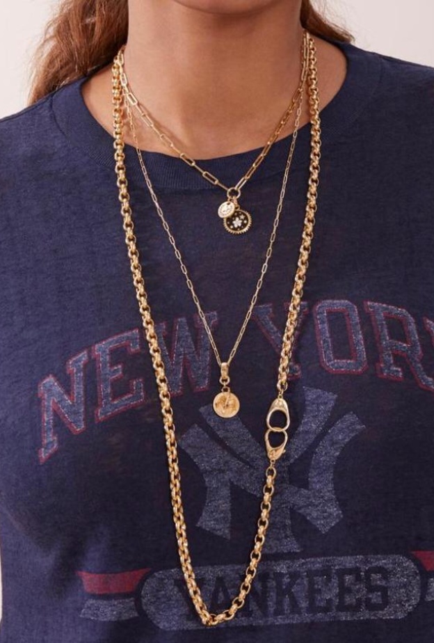 ميدالية Zodiac Slide من Foundrae