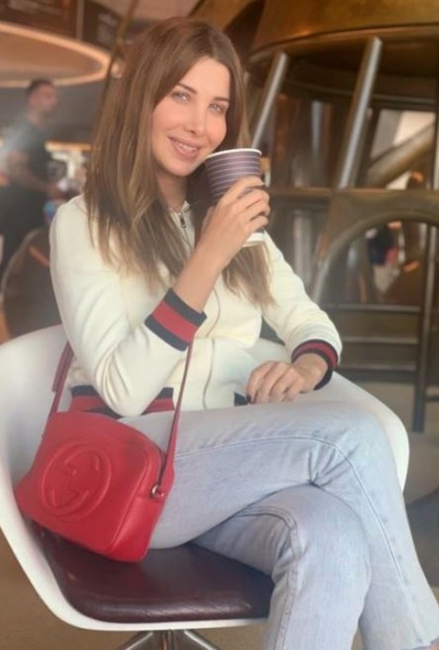 مايا دياب إختارت الحقيبة الحمراء من دار Chanel