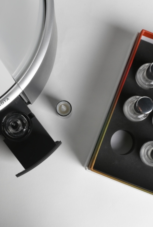 نوتا نوتا المنتج المناسب لتكوين عطرك الخاص بنفسك