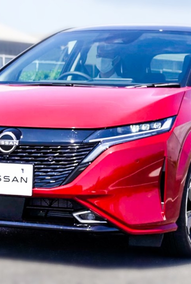 نيسان تعرض سيارة NOTE 2022