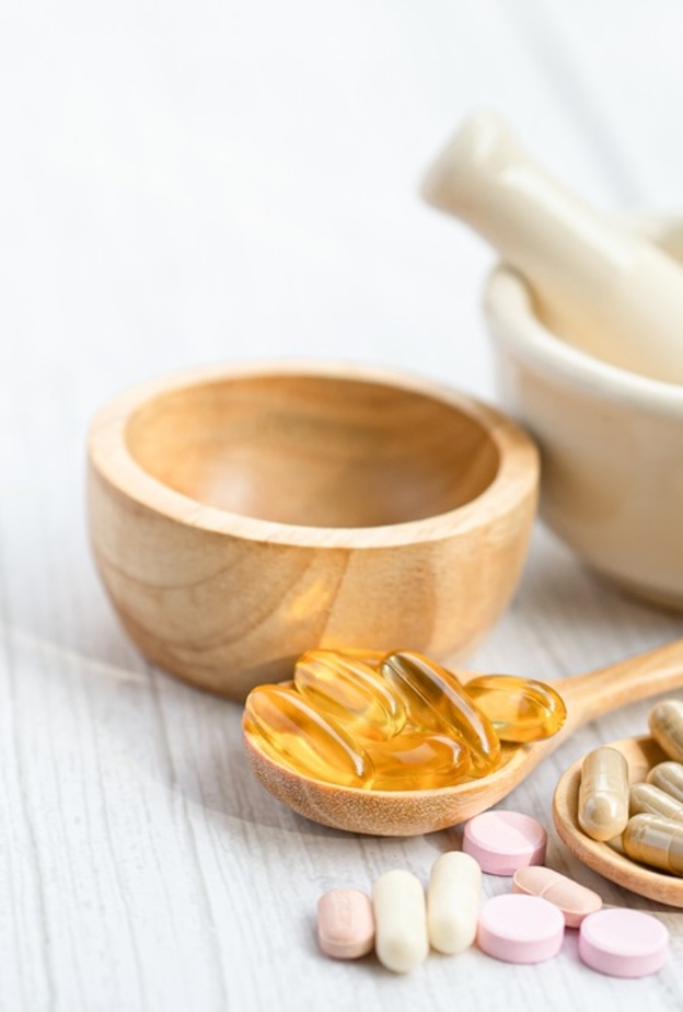 هل يمكن ان تتفاعل الادوية والمكملات مع بعضها البعض