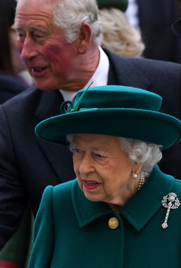 بعد وفاة والدته الملكة إليزابيث.. تشارلز ملك بريطانيا المستقبلي يخطط للعيش في شقة