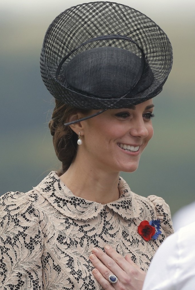 كم مرة تألقت كيت ميدلتون بمجوهرات الأميرة ديانا الفاخرة؟