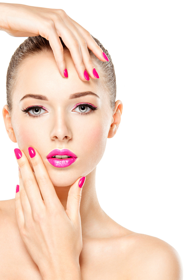 قواعد العناية بالاظافر خلال فترة العلاج الكيميائى لدعم مريضات سرطان الثدي