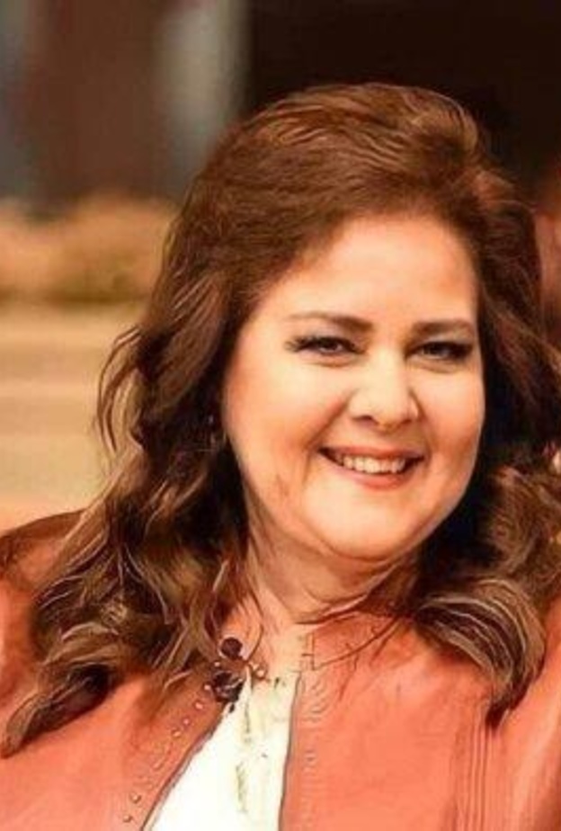 دلال عبدالعزيز