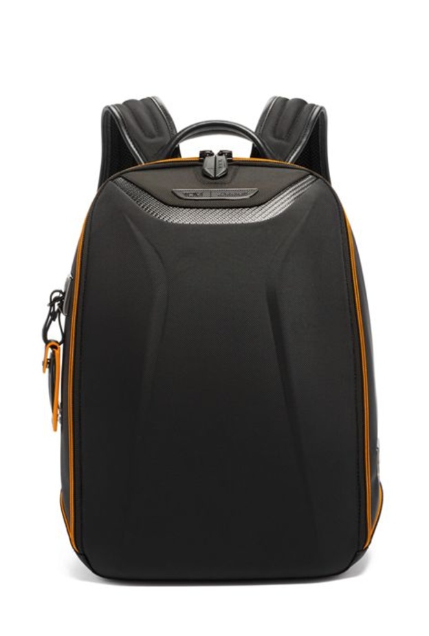 TUMI وMcLaren تضيفان حقائب وأكسسوارات إلى مجموعتهما الأولى